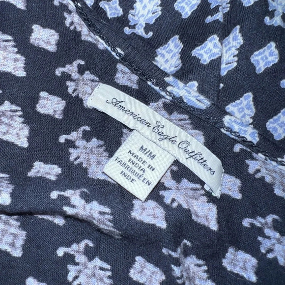 American eagle outfitters M string racer back tank top with embroidered lace hem - Picture 5 of 6